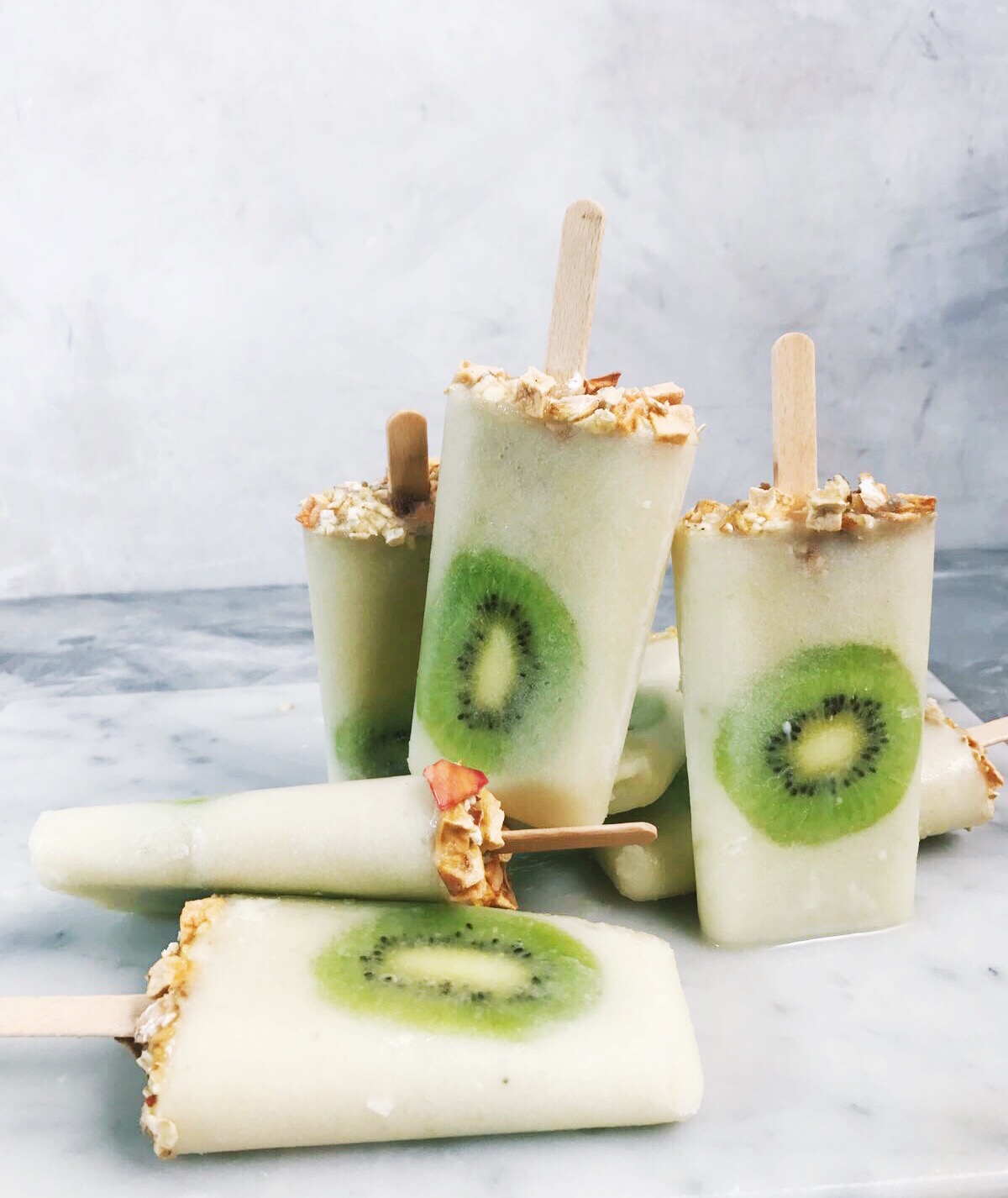 Hunajameloni jäätelöpuikot/Honeydew popsicles - Sara La Fountain